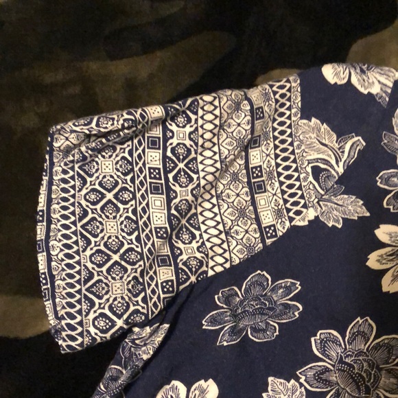 Dainty hooligan navy and white floral smock dress - Picture 3 of 4